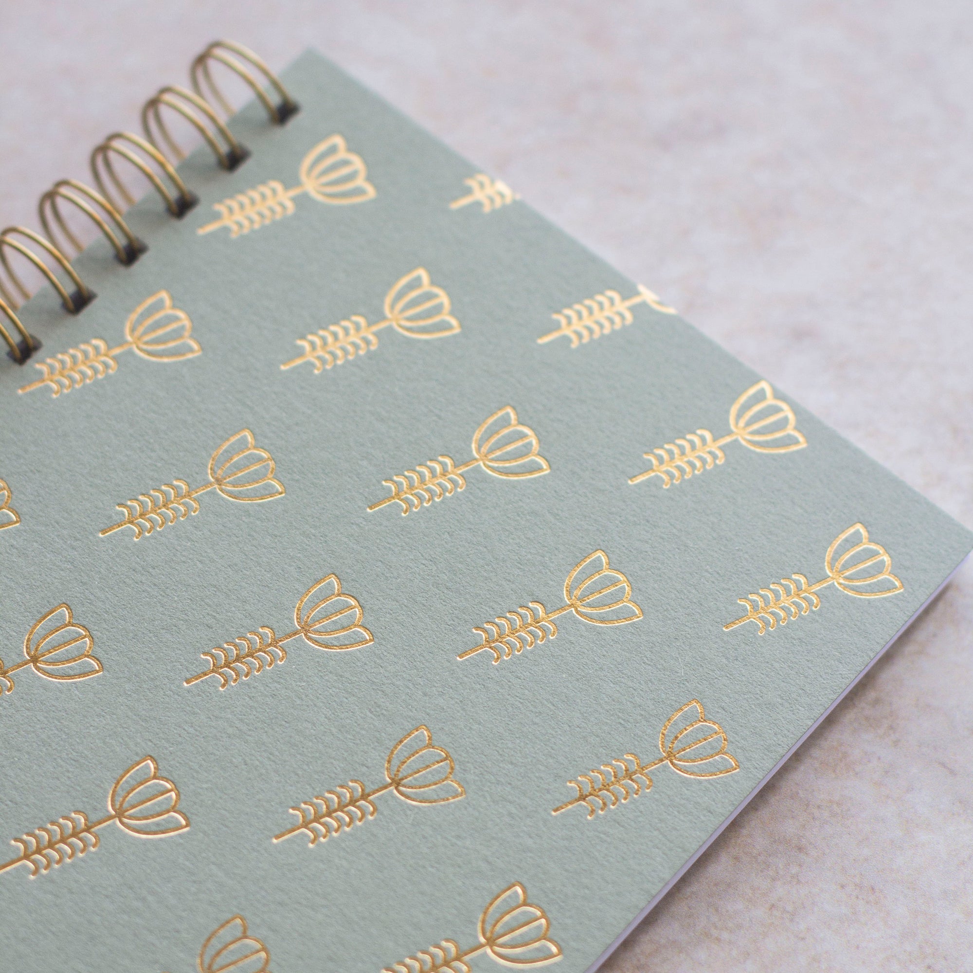 Shaffe Cup Green Undated Daily Planner