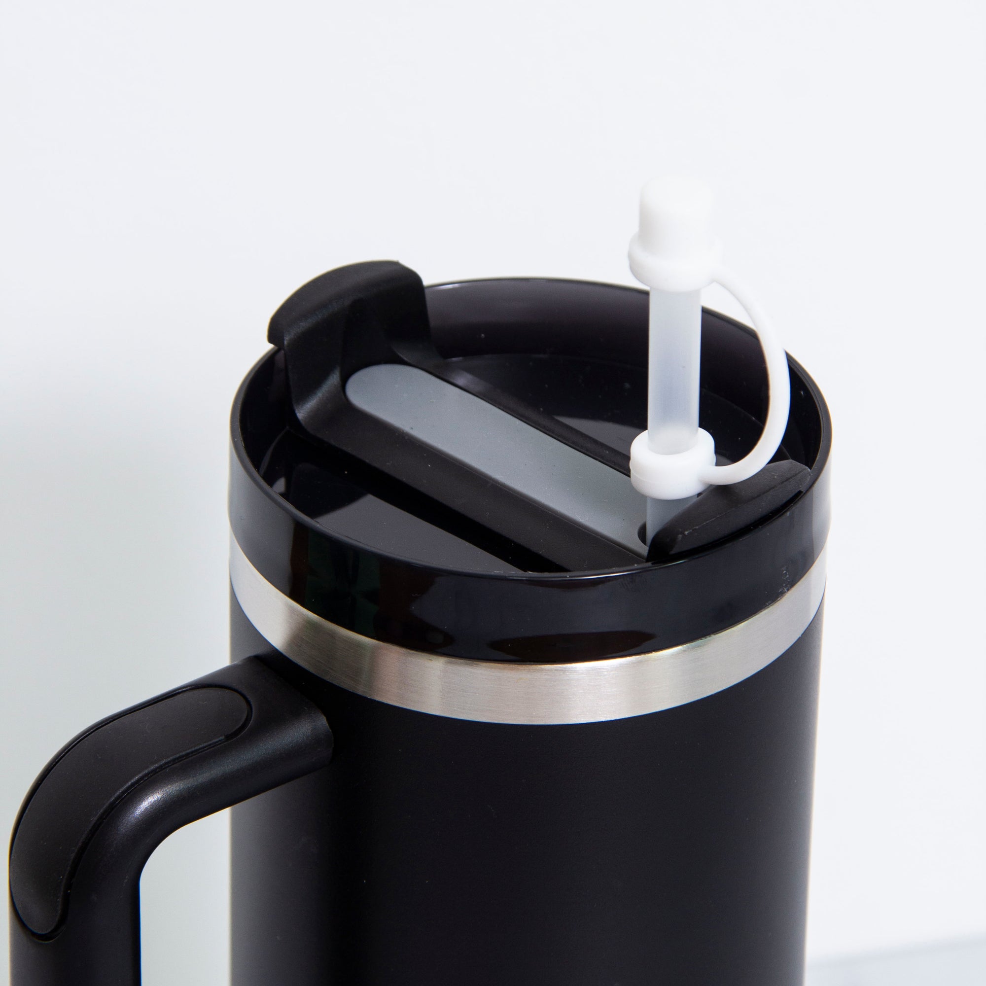The Tumbler Bottle Black