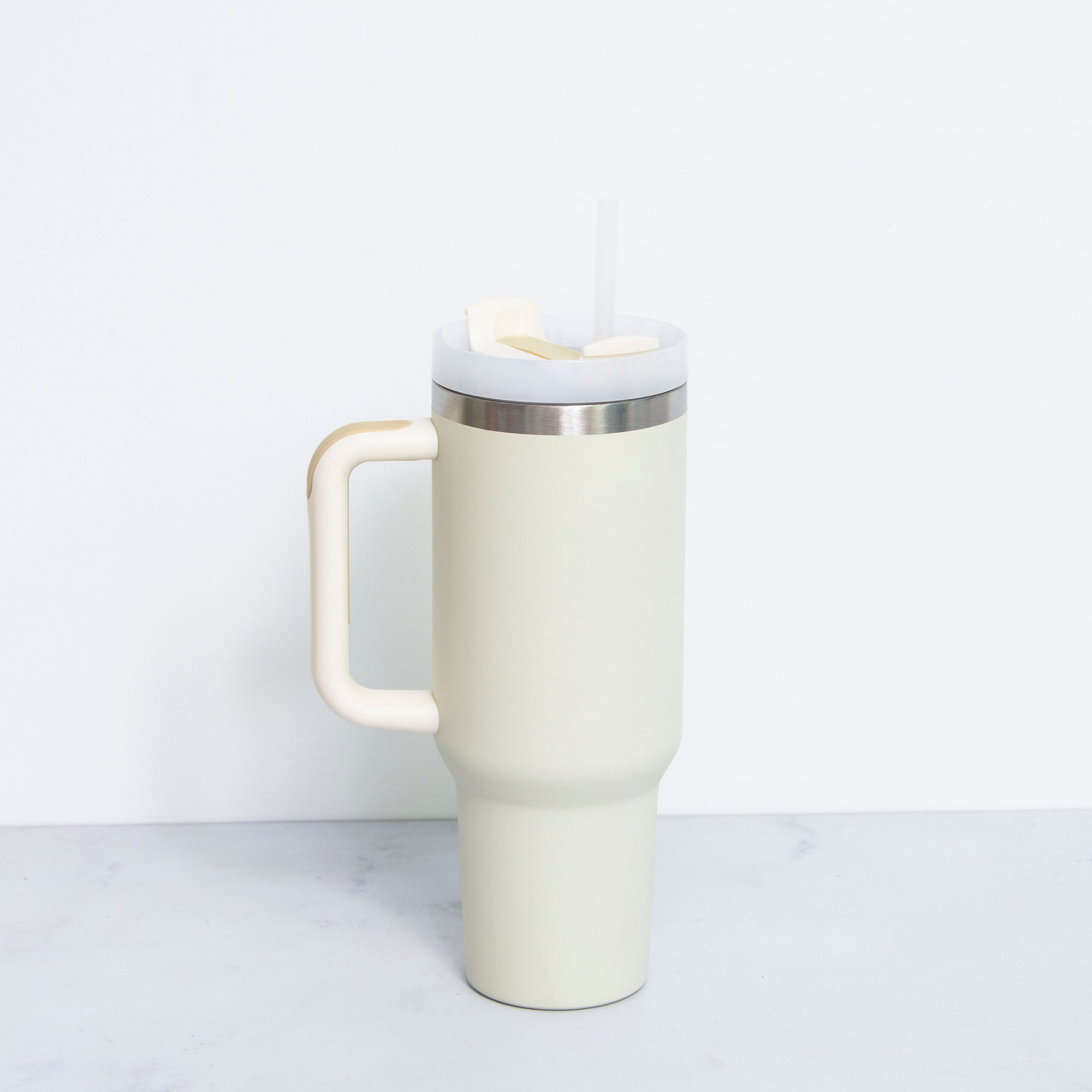 The Tumbler Bottle Off-White