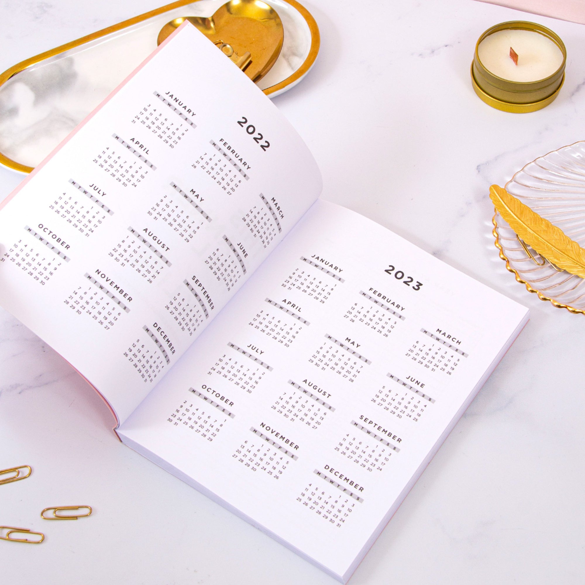 Any Bold Quote Weekly Planner