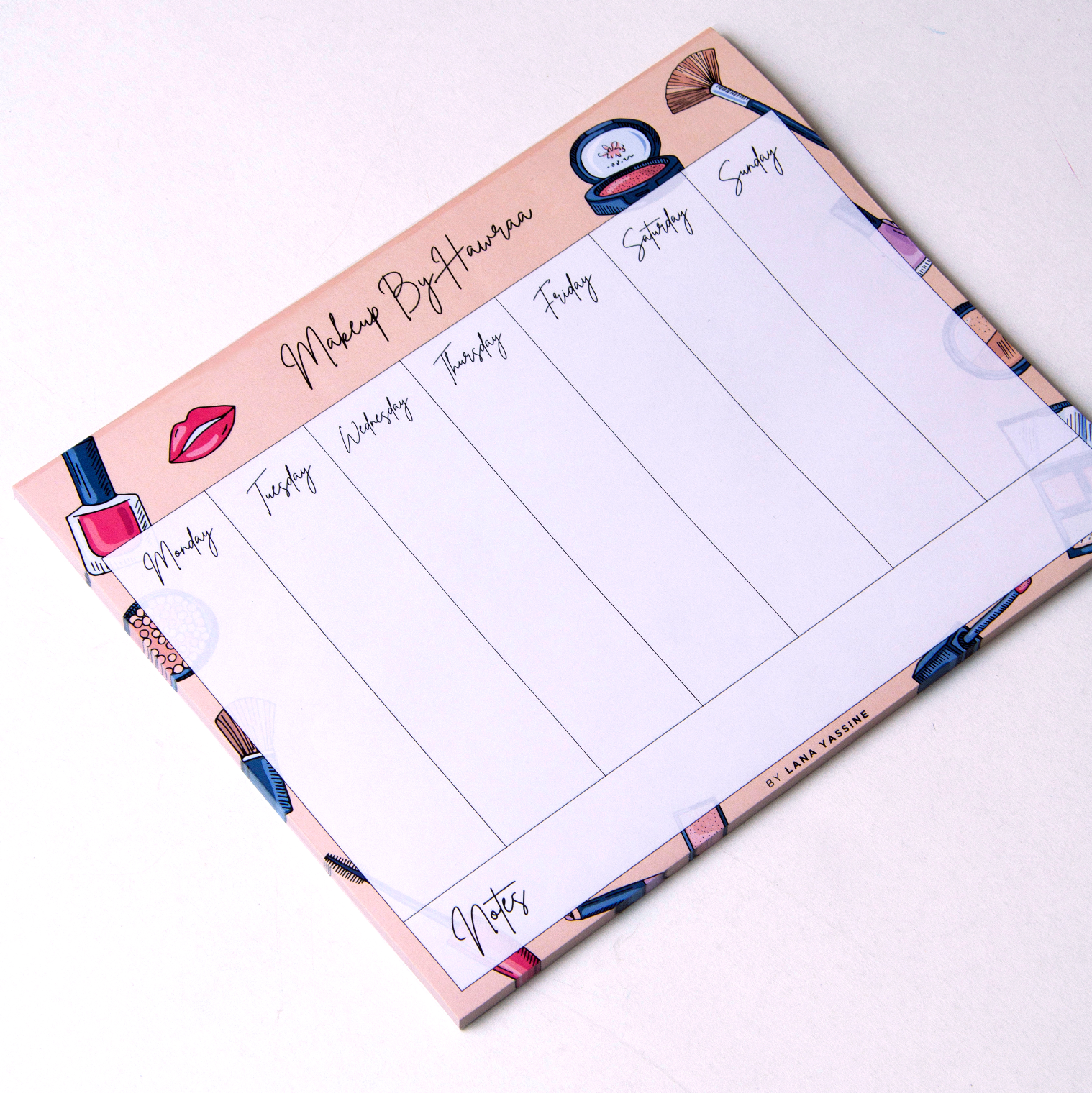 Makeup Weekly Desk Planner - By Lana Yassine